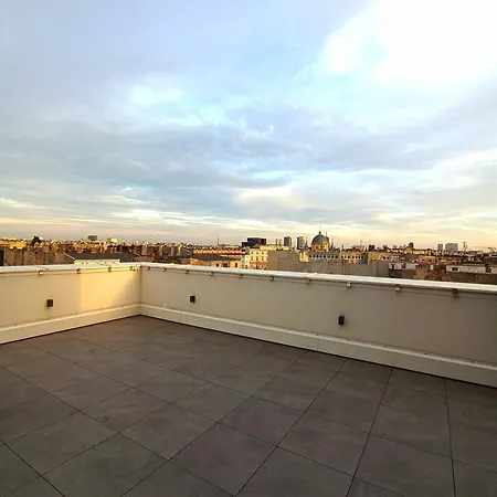 Alfahome Apartment Lodz